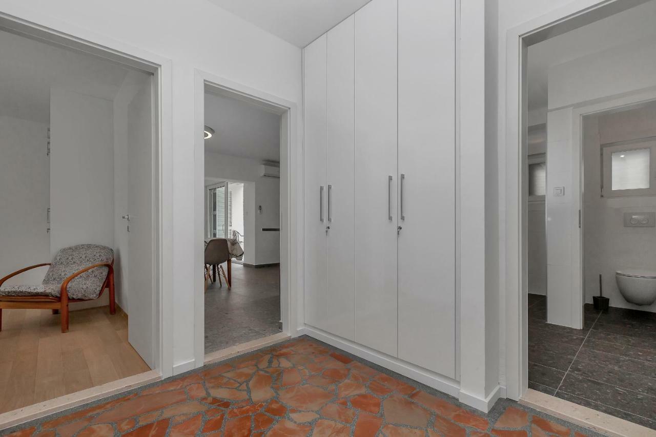 Apartment Mediteraneo Макарска Экстерьер фото