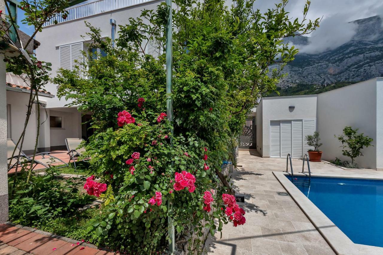 Apartment Mediteraneo Макарска Экстерьер фото