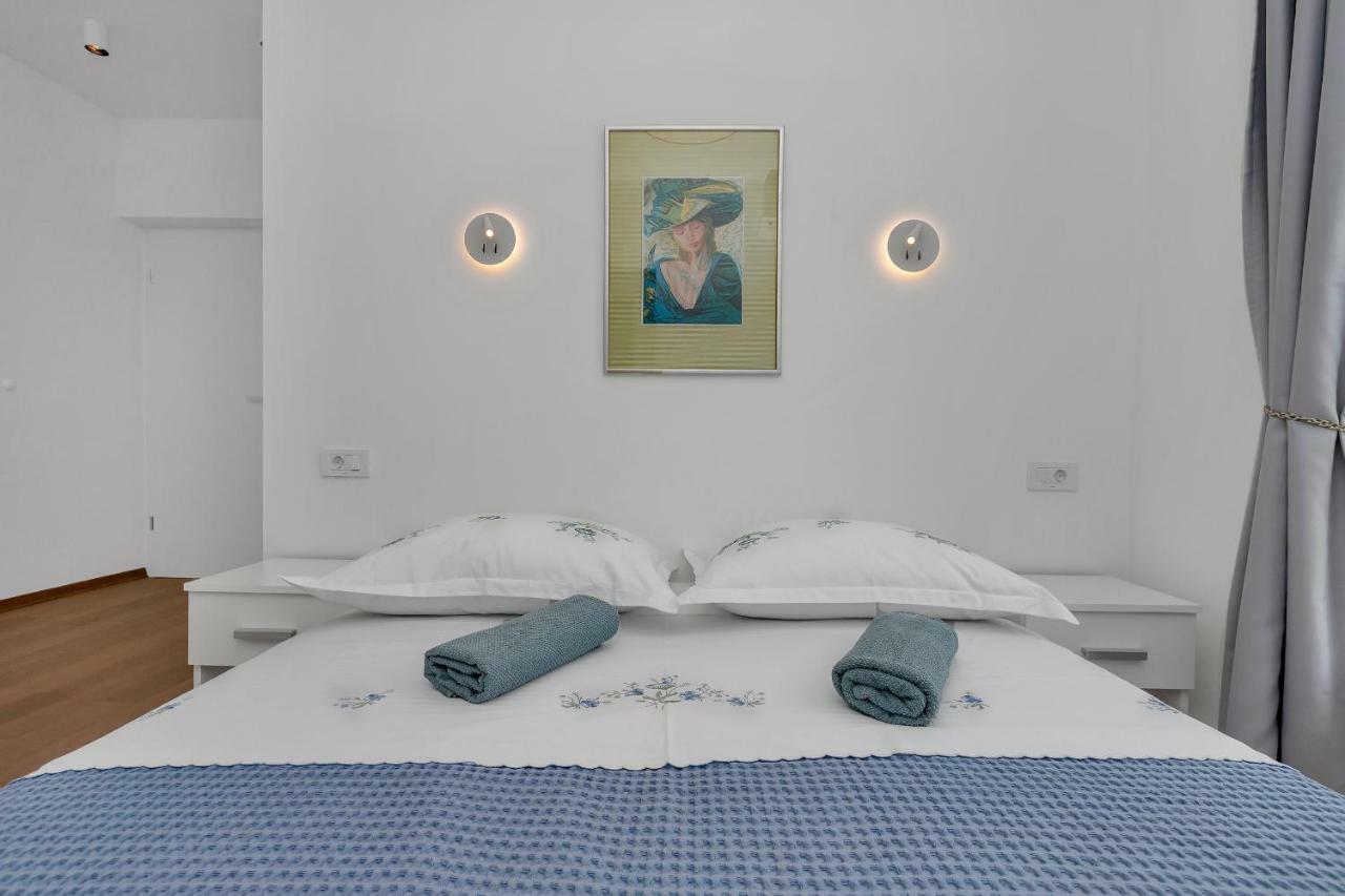Apartment Mediteraneo Макарска Экстерьер фото