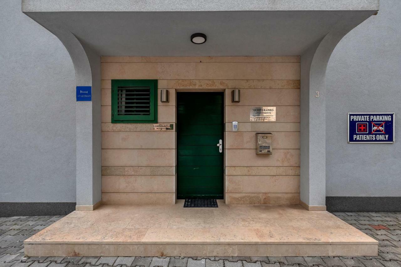 Apartment Mediteraneo Макарска Экстерьер фото