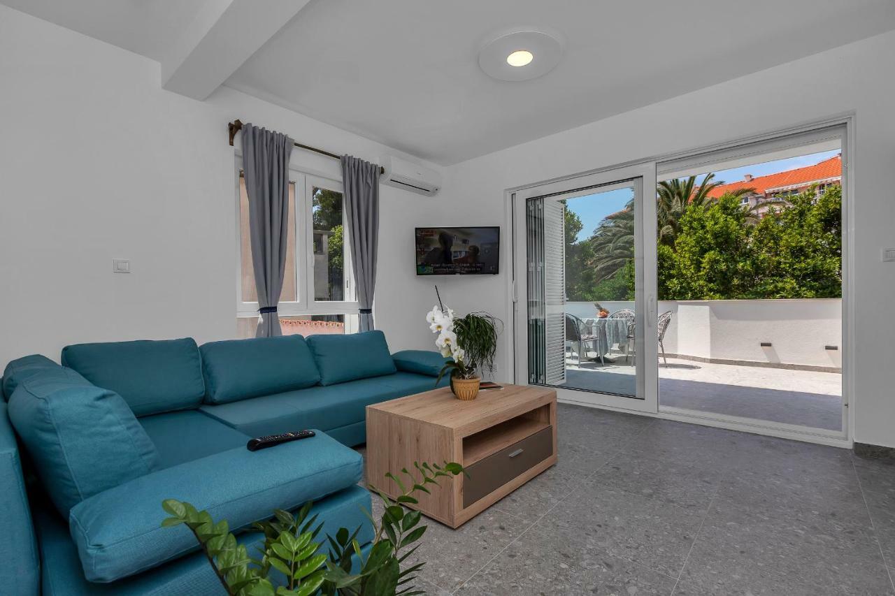 Apartment Mediteraneo Макарска Экстерьер фото